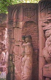 Berlin-Mitte, Rosenstraße, Frauenprotest in der Rosenstraße, 4 Blöcke und 2 Figurengruppen, 1995, Rochlitzer Porphyr, Details